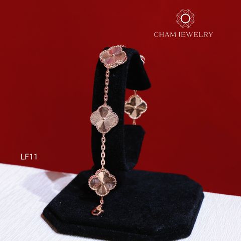 Lắc Tay LF11 CHAM JEWELRY, Lắc 4 Lá Chạm Máy (Barcode OLT04)
