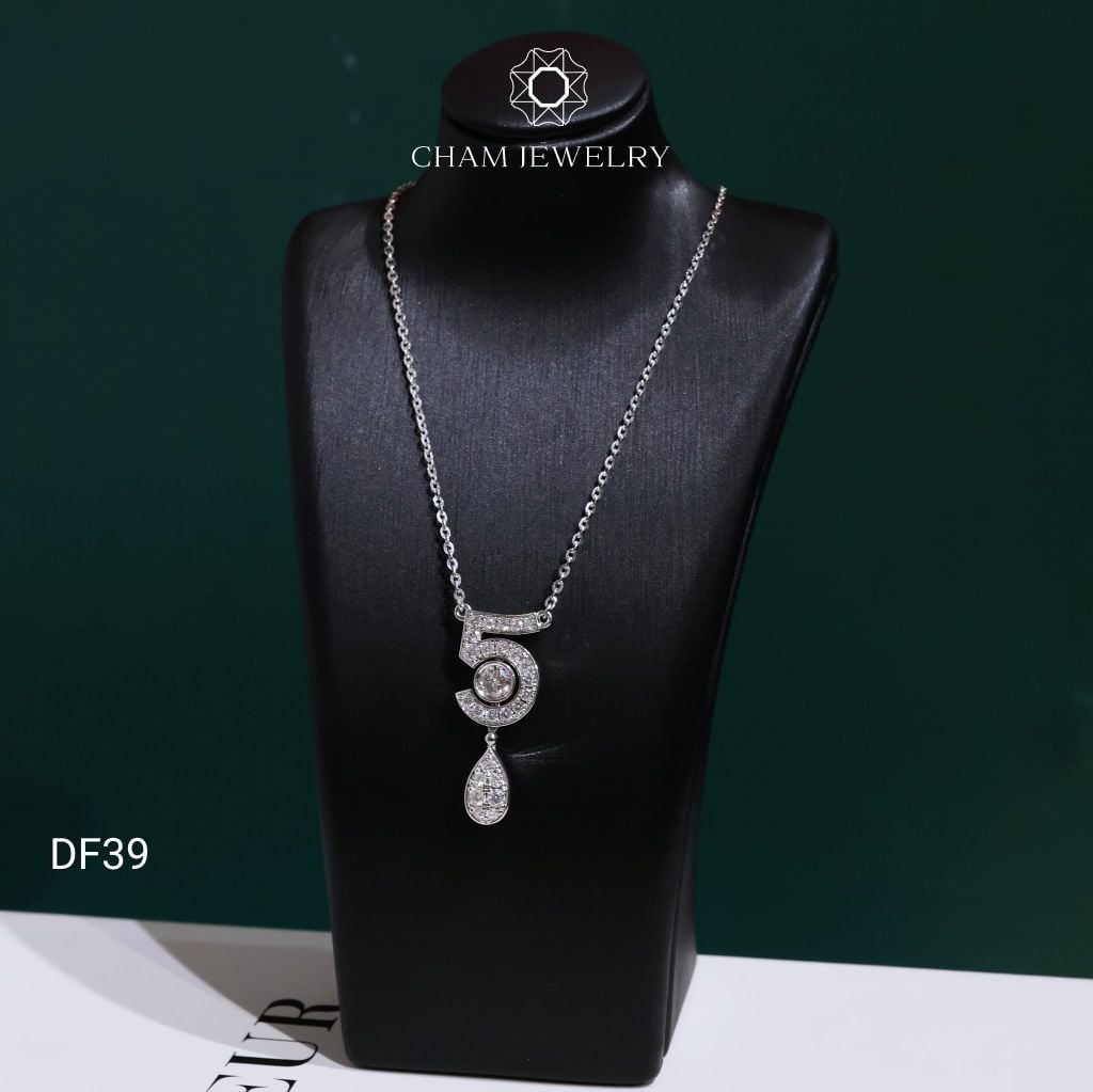 Dây Chuyền DF39 CHAM JEWELRY, Dây Liền Mặt Số 5 Full Đá Moissanite Chủ 4.5mm (Barcode OCD03).