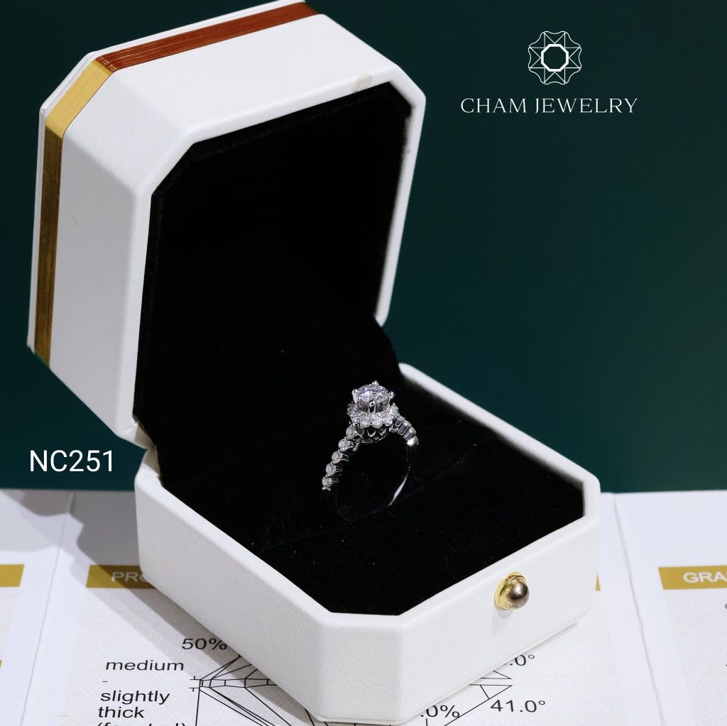 Nhẫn NC251 CHAM JEWELRY, Nhẫn Full Đá Moissanite Chủ 5.0mm (Barcode OCNN57)