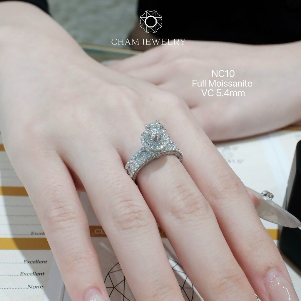 Nhẫn CHAM JEWELRY NC10 Full Moisannite, Chủ 5.4mm (Barcode OHN07)