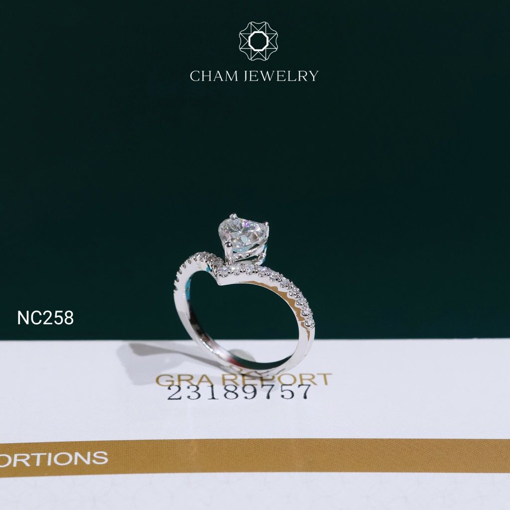 Nhẫn NC258 CHAM JEWELRY, Nhẫn Full Đá Moissanite Chủ Tim 6*6mm(Barcode OCNN56)