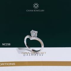 Nhẫn NC258 CHAM JEWELRY, Nhẫn Full Đá Moissanite Chủ Tim 6*6mm(Barcode OCNN56)