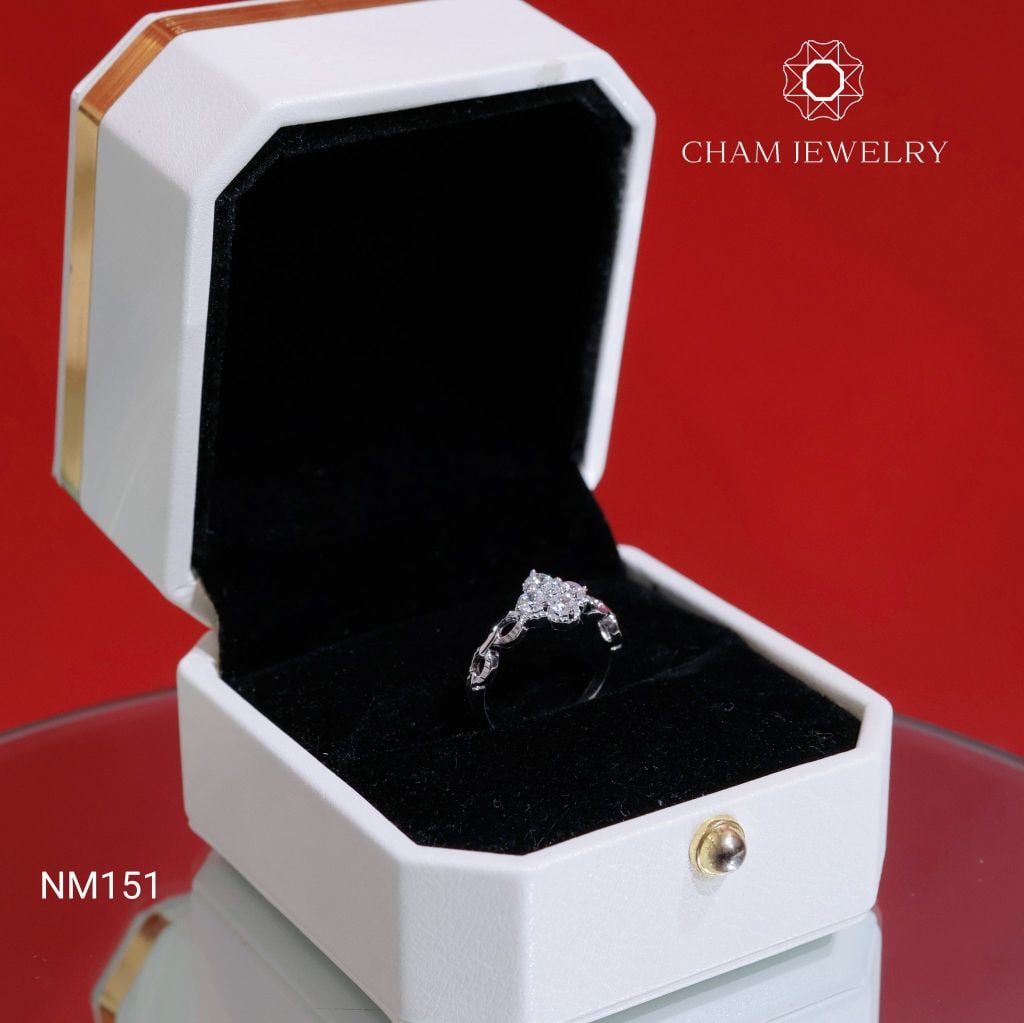 Nhẫn NM151 CHAM JEWELRY, Nhẫn Kiểu Cỏ 4 Lá (Barcode TNT823).