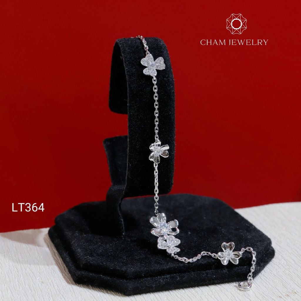 Lắc Tay LT364 CHAM JEWELRY , Lắc Cỏ 3 Lá (Barcode TLT1576).