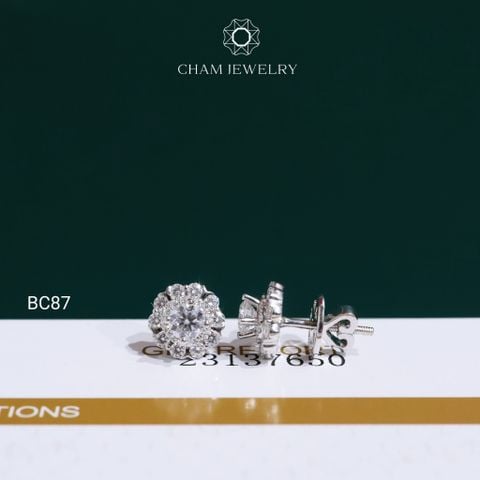 Hoa Tai BC87 CHAM JEWELRY, Hoa Tai Full Moissanite Chủ 4.0mm (Barcode OCB12)