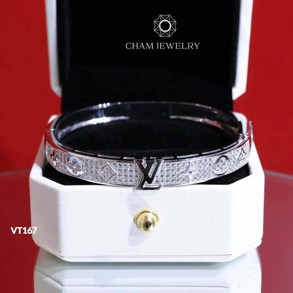 Vòng Tay LV VT167 CHAM JEWELRY. Bản 7.0mm (Barcode CV6581).
