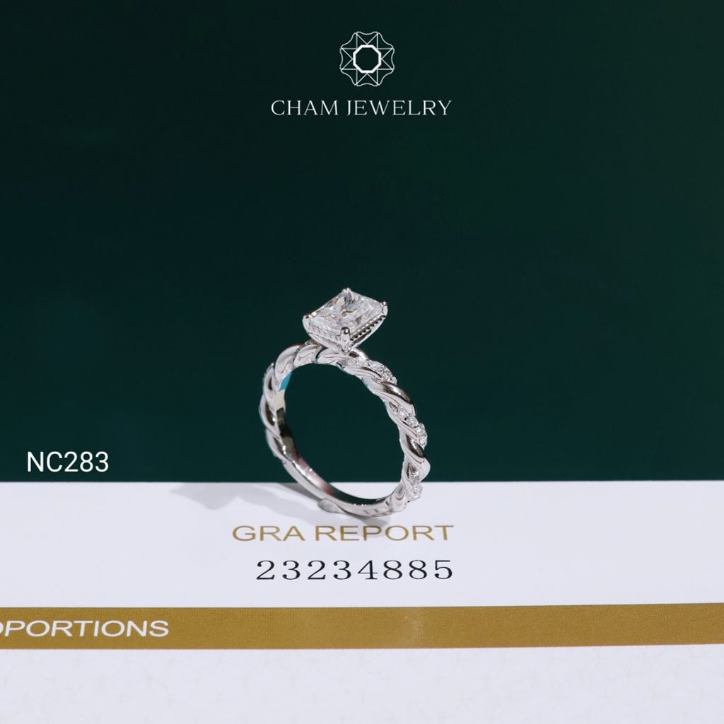 Nhẫn NC283 CHAM JEWELRY, Nhẫn Kiểu Xoắn Full Đá Moissanite C&C Chủ 5x7mm(Barcode OHN21)