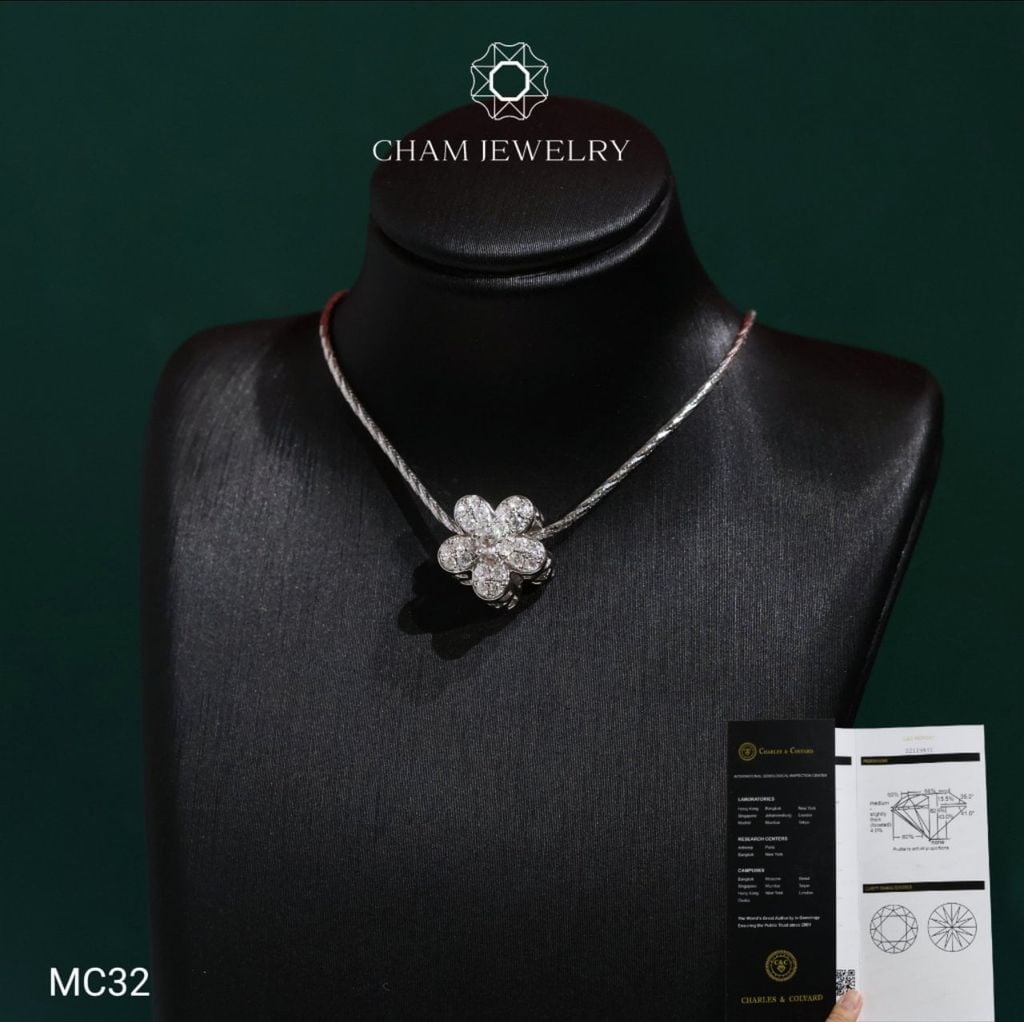 Mặt Dây Chuyền MC32 CHAM JEWELRY , Mặt Hoa 5 Lá Đá Moissanite C&C (Barcode OCM05).
