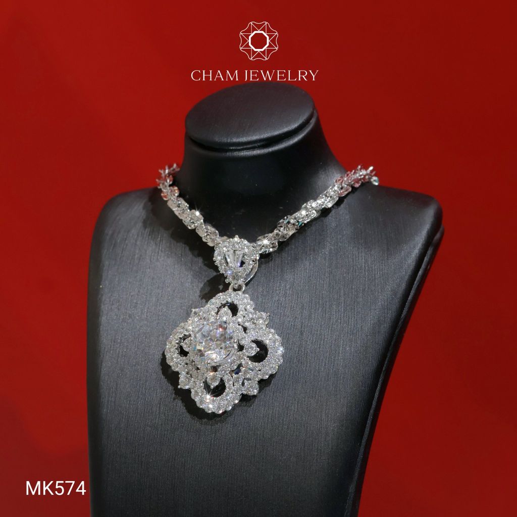 Mặt Dây Chuyền MK574 CHAM JEWELRY, Chủ 9.5mm (Barcode TMA1705).