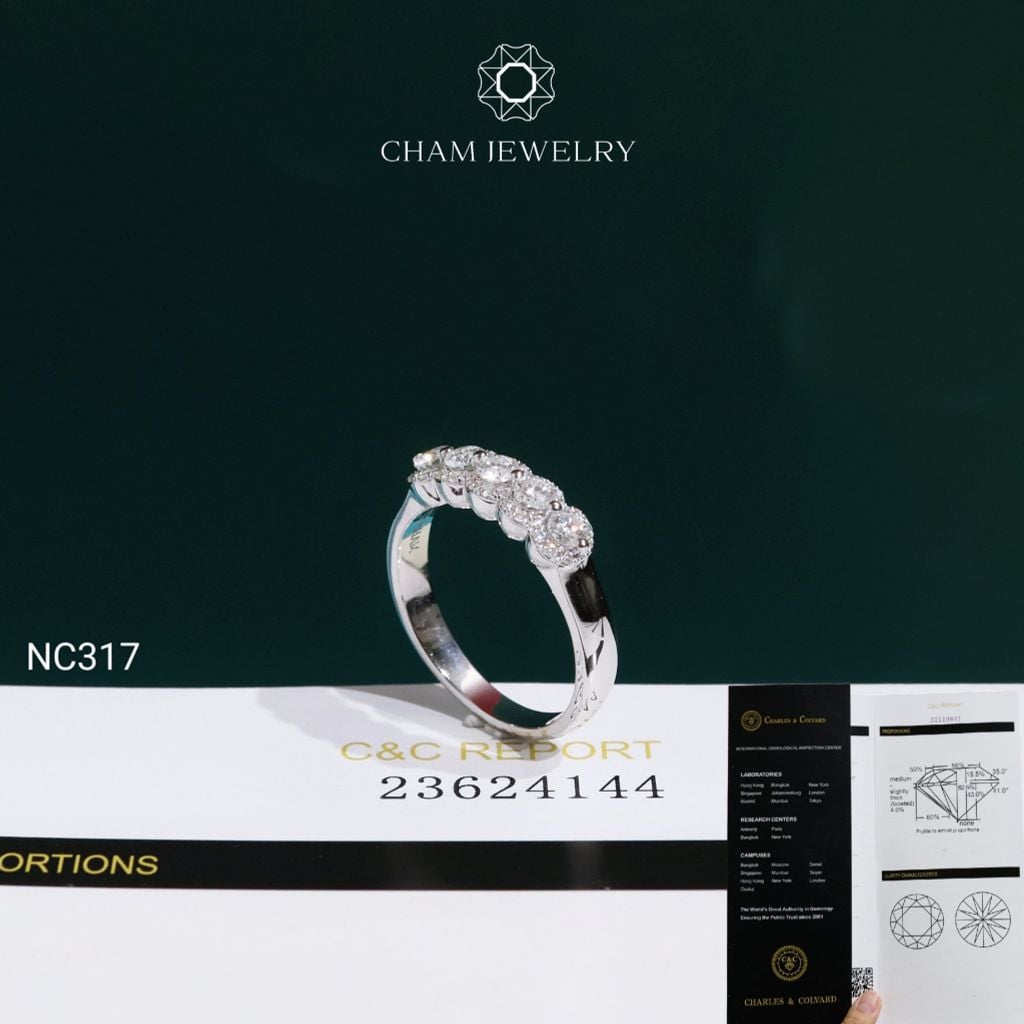 Nhẫn NC317 CHAM JEWELRY, Nhẫn Kiểu 5 Viên Chủ Đá Moissanite C&C 3.0mm (Barcode OCNN161)