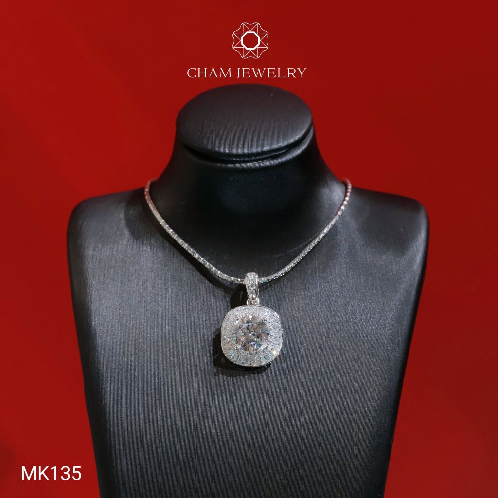 Mặt Dây Chuyền MK135 CHAM JEWELRY, Mặt Vuông Chủ 7.5mm (Barcode TMA1238)