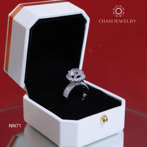 Nhẫn NN71 CHAM JEWELRY, Xoàn Vuông Chủ 10mm (Barcode TNN1676).
