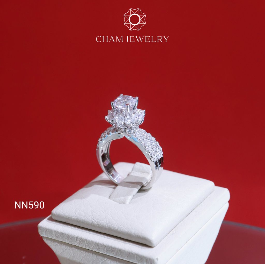 Nhẫn NN590 CHAM JEWELRY, Chủ 6.5mm (Barcode TNN1537)