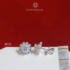 Hoa Tai BC72 CHAM JEWELRY, Hoa Tai Full Moissanite Chủ 4.5mm (Barcode OCB04)