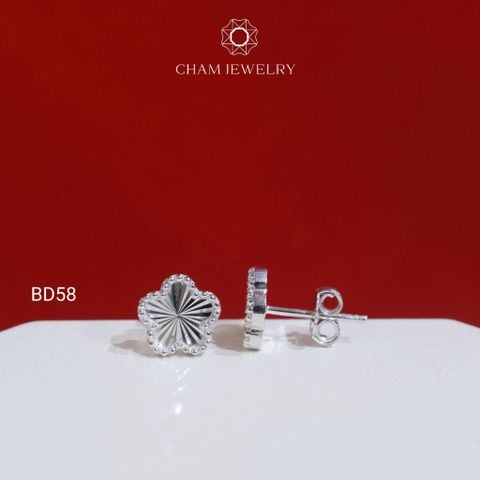Hoa Tai BD58 CHAM JEWELRY, Hoa Tai Cỏ 5 Lá Bản 8.0mm (Barcode TBD1685).