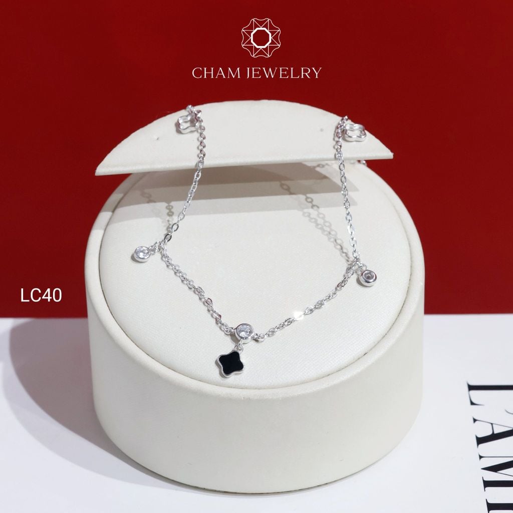 Lắc Chân LC40 CHAM JEWELRY , Lắc Charm Cỏ 4 Lá Đen ( C-LC252(A12) )