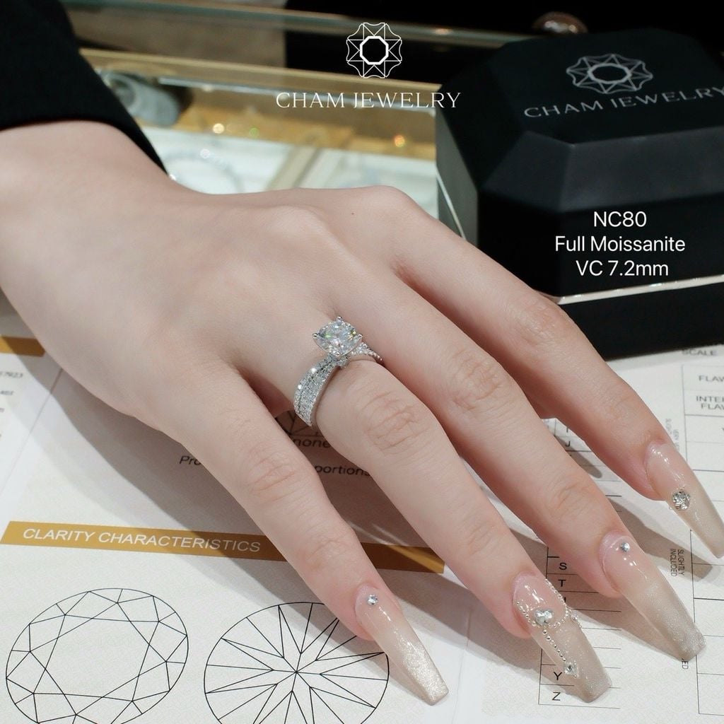 Nhẫn NC80 CHAM JEWELRY, Full Moissanite, Chủ 7.2mm (Barcode ONNU107)