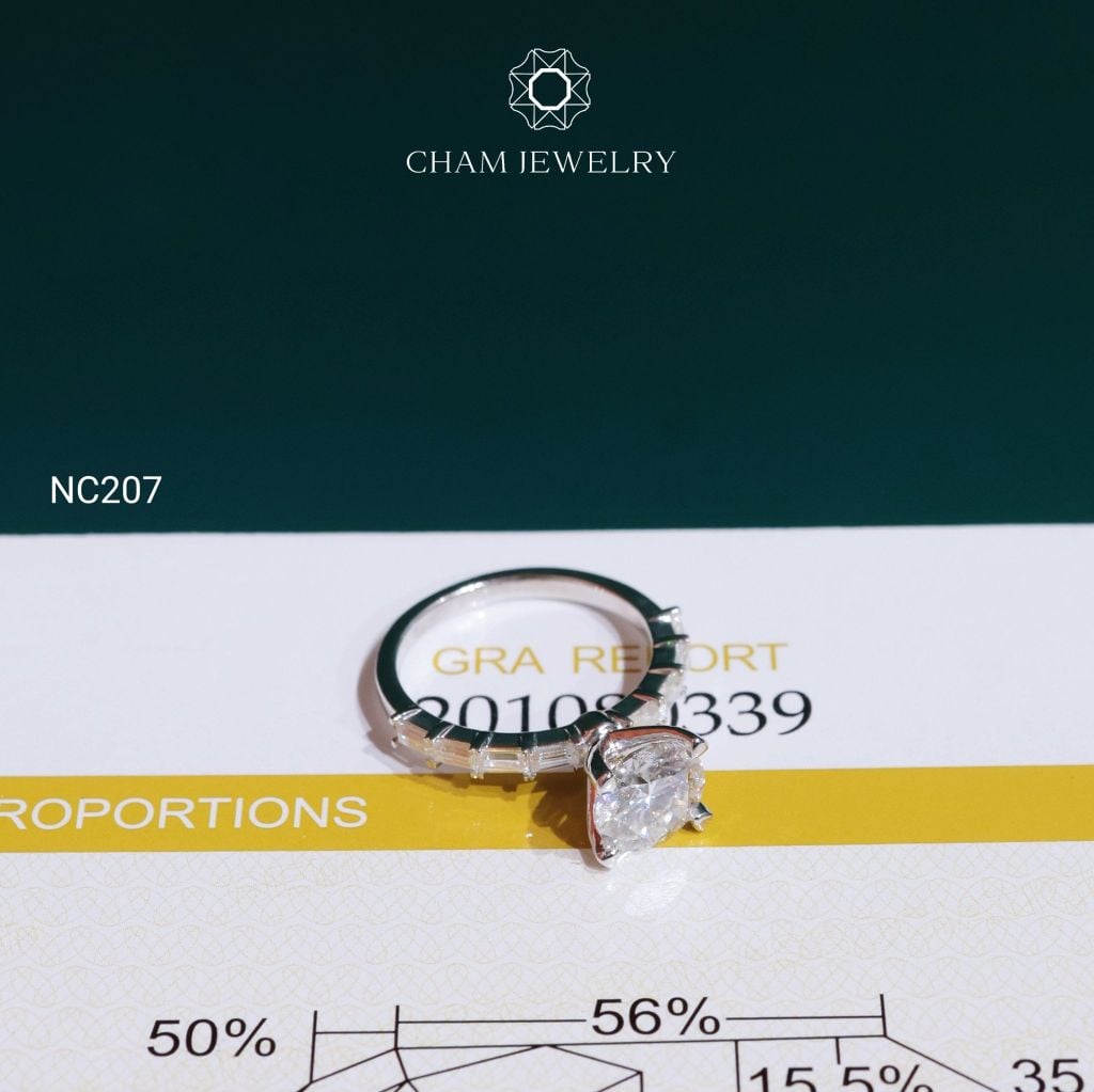 Nhẫn NC207 CHAM JEWELRY, Nhẫn Full Moissanite Chủ 7.5mm (Barcode OCNN32)