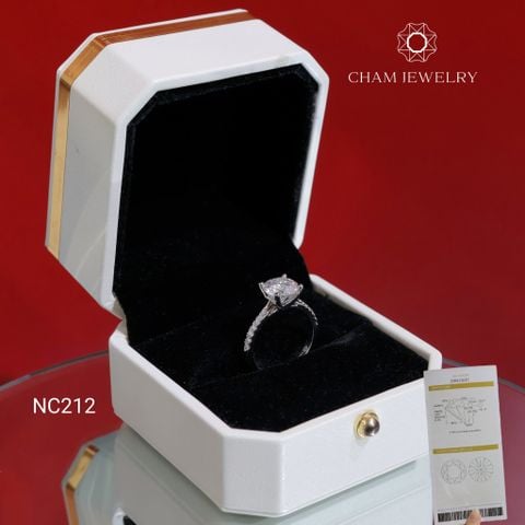 Nhẫn NC212 CHAM JEWELRY, Full Đá Moissanite Chủ 8.0mm (Barcode OCNN40)