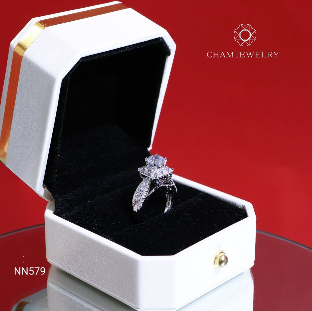 Nhẫn NN579 CHAM JEWELRY, Chủ 6.5mm (Barcode CNNK297)
