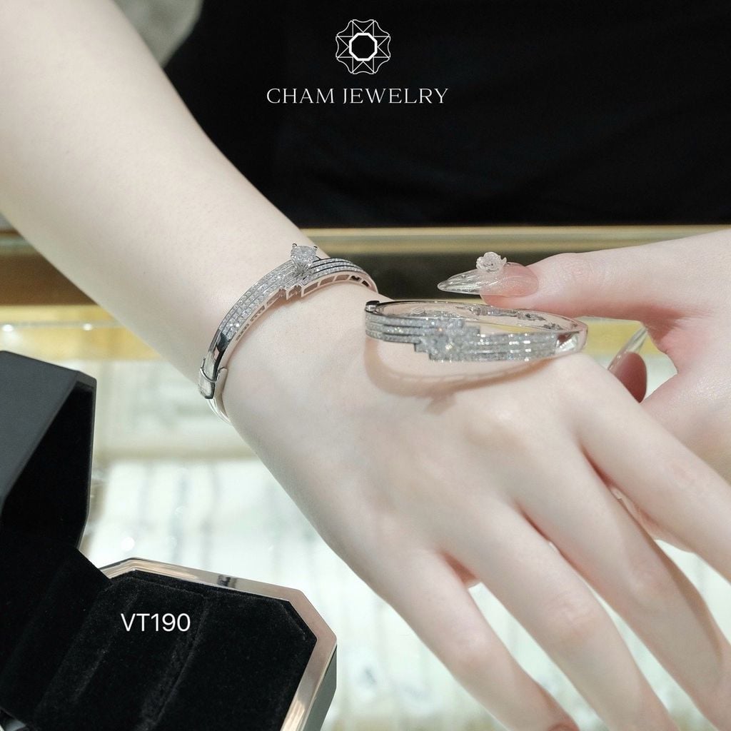 Vòng Tay VT190 CHAM JEWELRY, Chủ  6.5mm (Barcode CV1901)