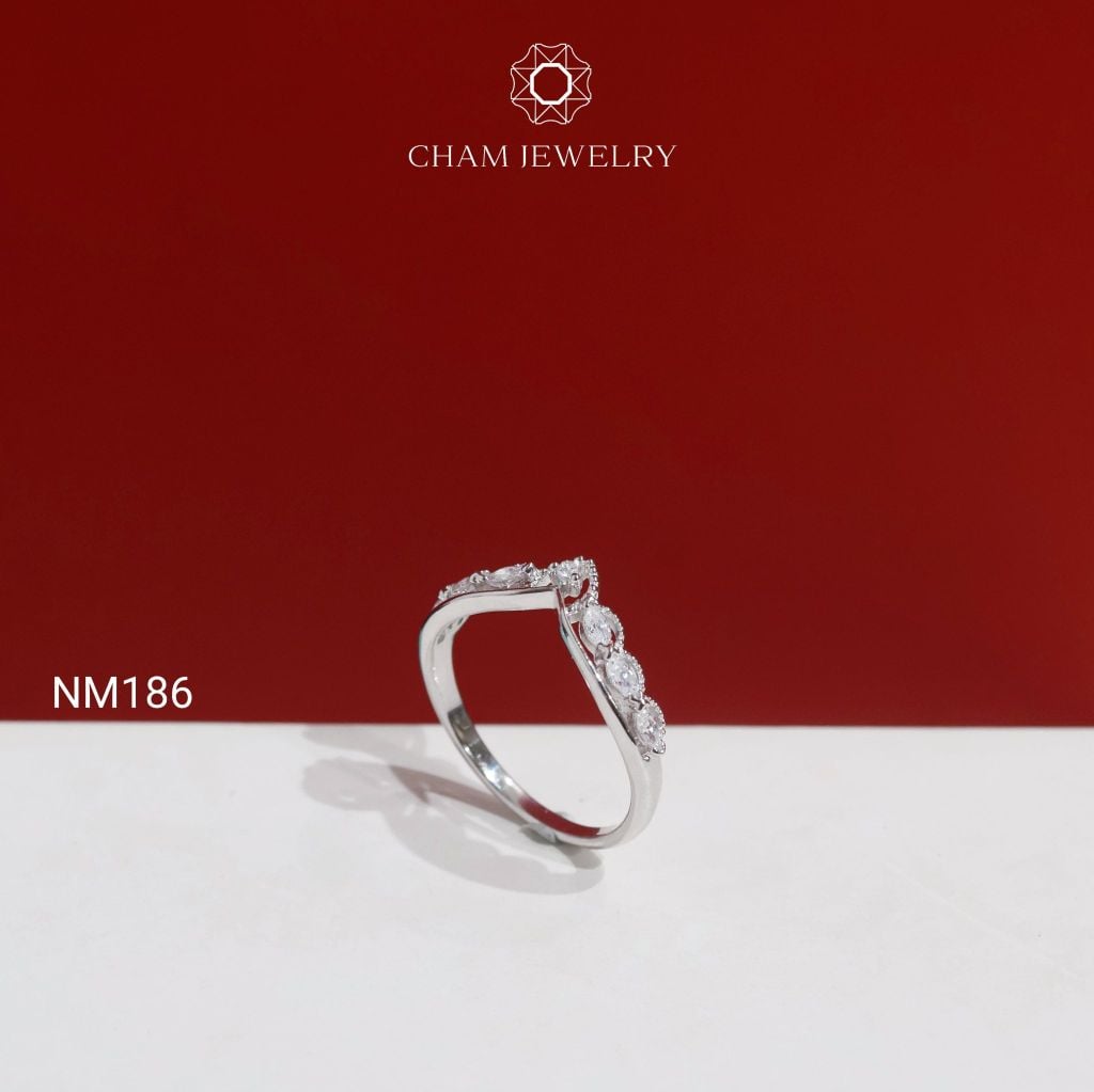 Nhẫn NM186 CHAM JEWELRY, Nhẫn Vương Miện (Barcode TNT838).
