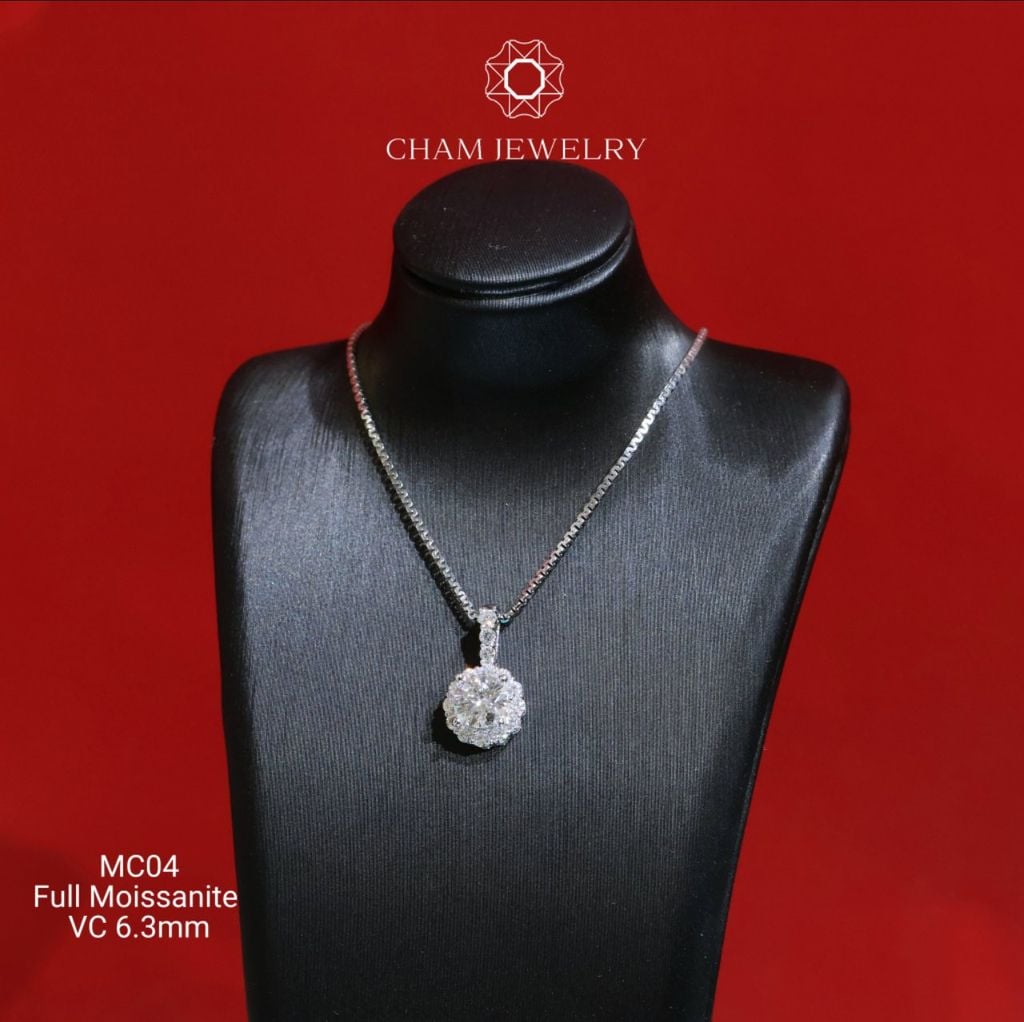 Mặt Dây Chuyền MC04 CHAM JEWELRY , Chủ 6.3mm Full Moissanite Cao Cấp (Barcode OM43).