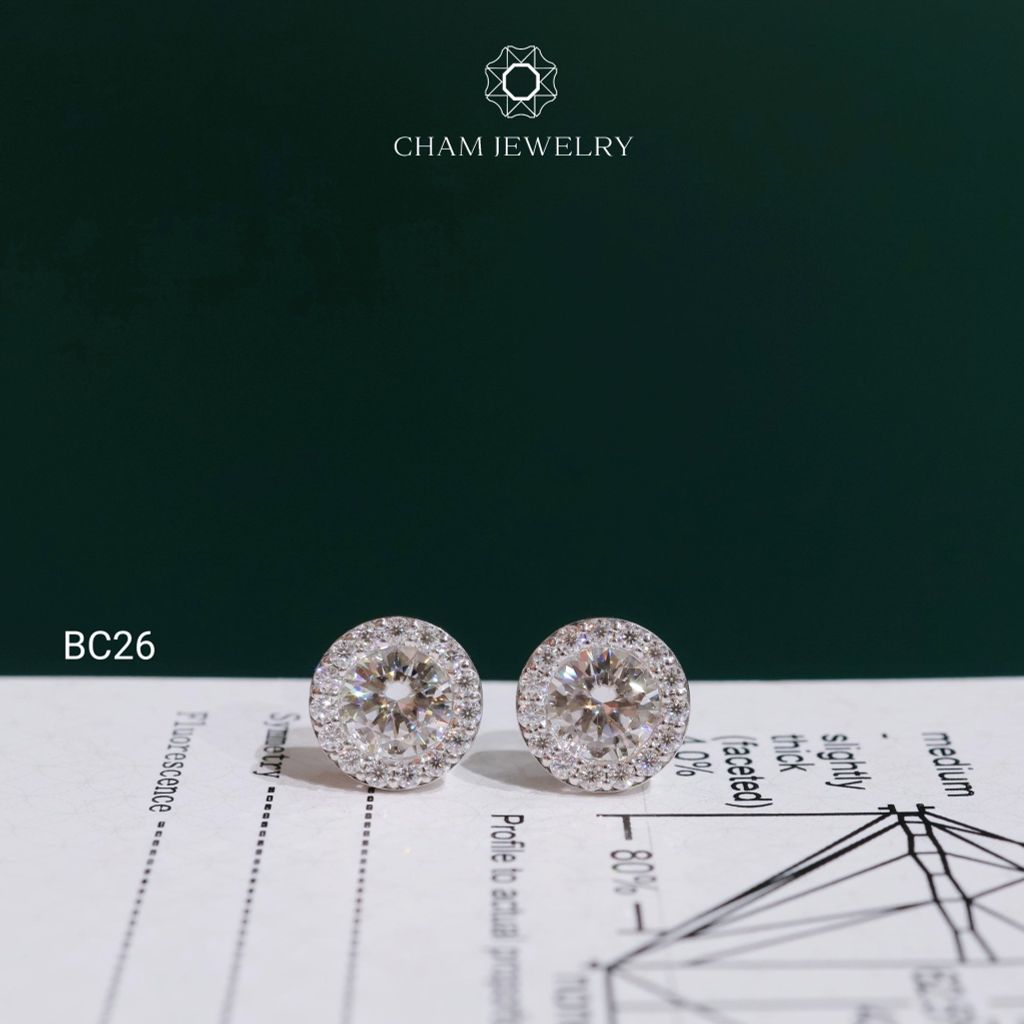 Hoa Tai CHAM JEWELRY BC26, Full Moissanite Chủ 6.3mm (Barcode OB54)