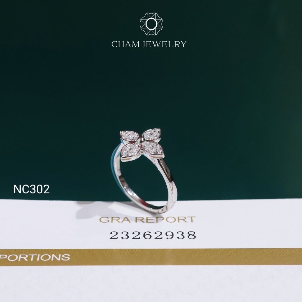Nhẫn NC302 CHAM JEWELRY, Nhẫn Kết Full Moissanite Cỏ 4 Lá  (Barcode OCNN100)
