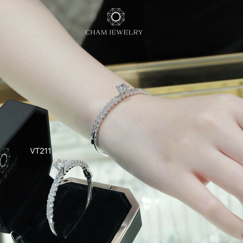 Vòng Tay VT211 CHAM JEWELRY Chủ 7.0mm (Barcode C3DV2)