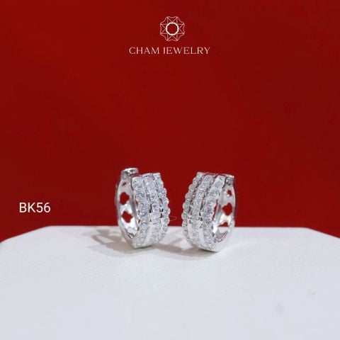 Hoa Tai BK56 CHAM JEWELRY, Hoa Tai Khoen 3 Hàng Đá Bản 5.5mm (Barcode TBK370).