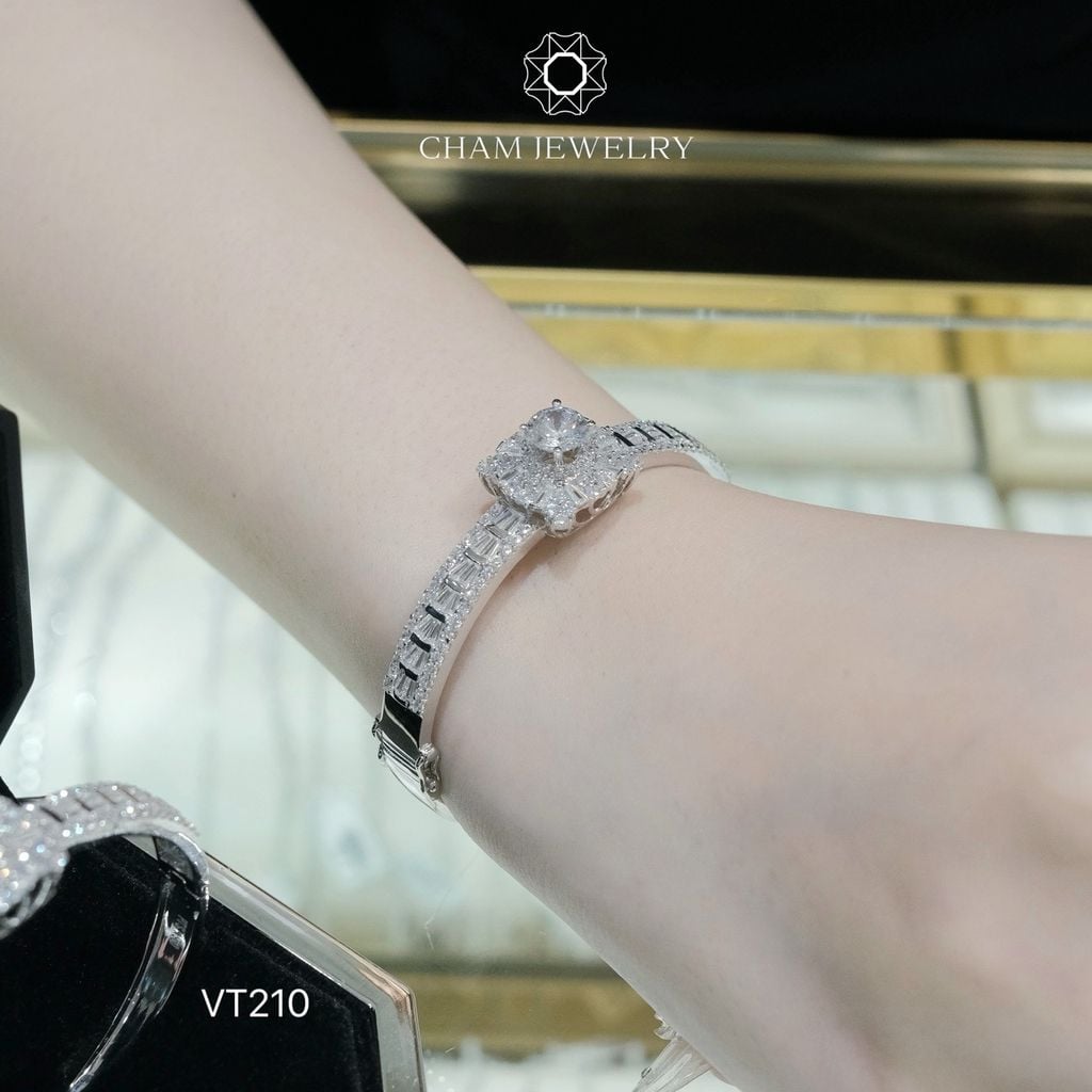 Vòng Tay VT210 CHAM JEWELRY Chủ 7.0mm (Barcode CPCV190)