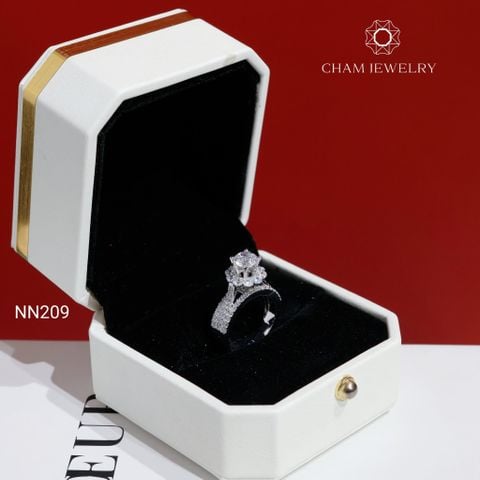 Nhẫn CHAM JEWELRY NN209 . Chủ 6.0mm.( Barcode TNN1852)