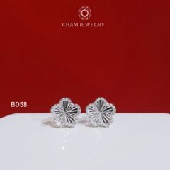 Hoa Tai BD58 CHAM JEWELRY, Hoa Tai Cỏ 5 Lá Bản 8.0mm (Barcode TBD1685).