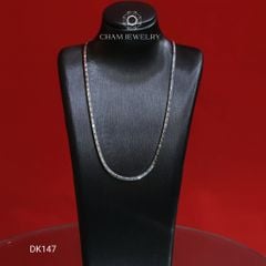 Dây Chuyền DK147 CHAM JEWELRY , Dây Mì Vuông Chữ V Bản 1.5mm( Barcode TDY709 ).