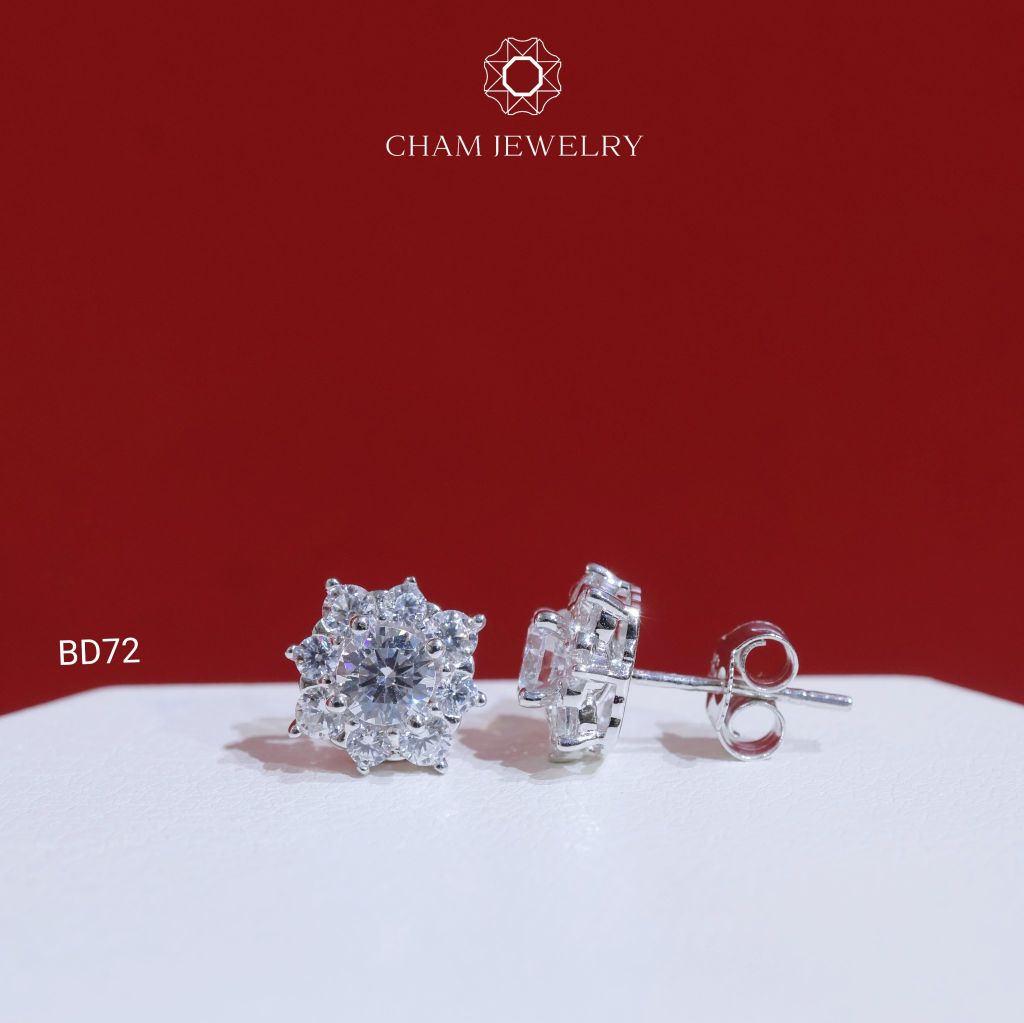Hoa Tai BD72 CHAM JEWELRY , Chủ 4.5mm ( Barcode TBD1384).
