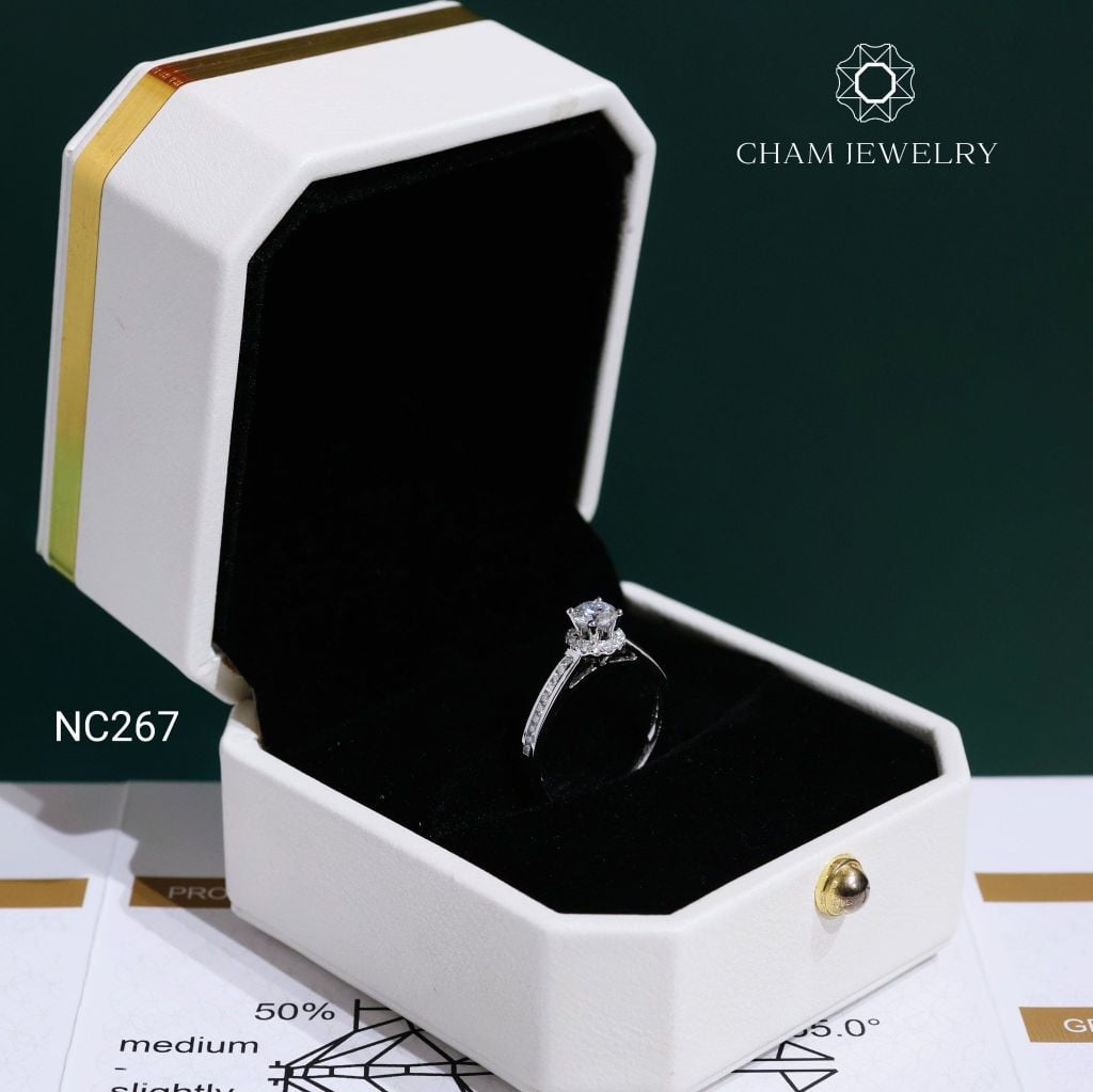 Nhẫn NC267 CHAM JEWELRY, Nhẫn Full Đá Moissanite Chủ 4.5mm (Barcode OCNN95)