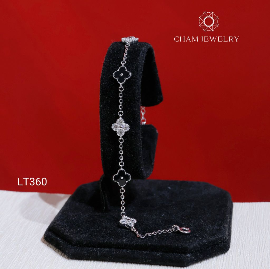 Lắc Tay LT360 CHAM JEWELRY , Lắc Cỏ 4 Lá Đen Trắng Bản 8.0mm (Barcode TLT1542).