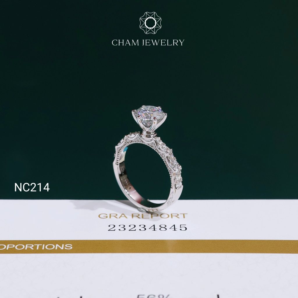 Nhẫn NC214 CHAM JEWELRY, Full Đá Moissanite Chủ 7.2mm (Barcode OCNN42)
