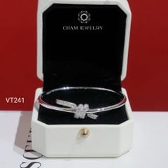 Vòng Tay VT241 CHAM JEWELRY, Vòng Xoắn Nơ Đai Trơn (Barcode TVB328V).