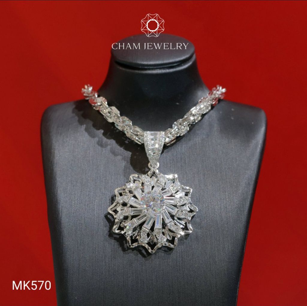 Mặt Dây Chuyền MK570 CHAM JEWELRY, Chủ 7.0mm (Barcode TMA1702).