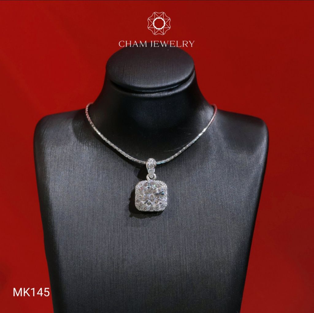 Mặt Dây Chuyền MK145 CHAM JEWELRY Mặt Vuông Chủ 8.0mm (Barcode TMA1949)