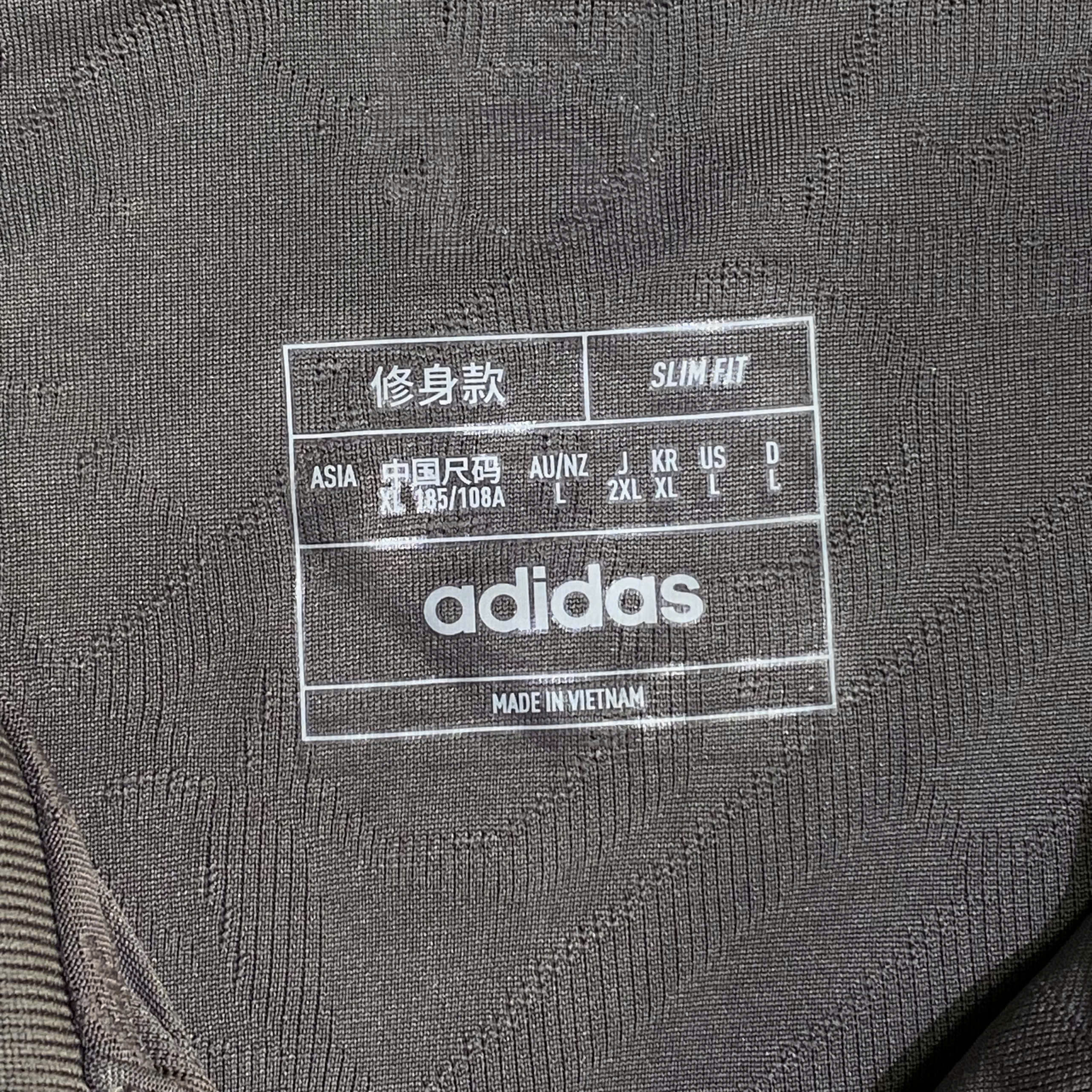  NEW ADIDAS REAL MADRID 24/25 AUTHENTIC THIRD JERSEY IY1761 