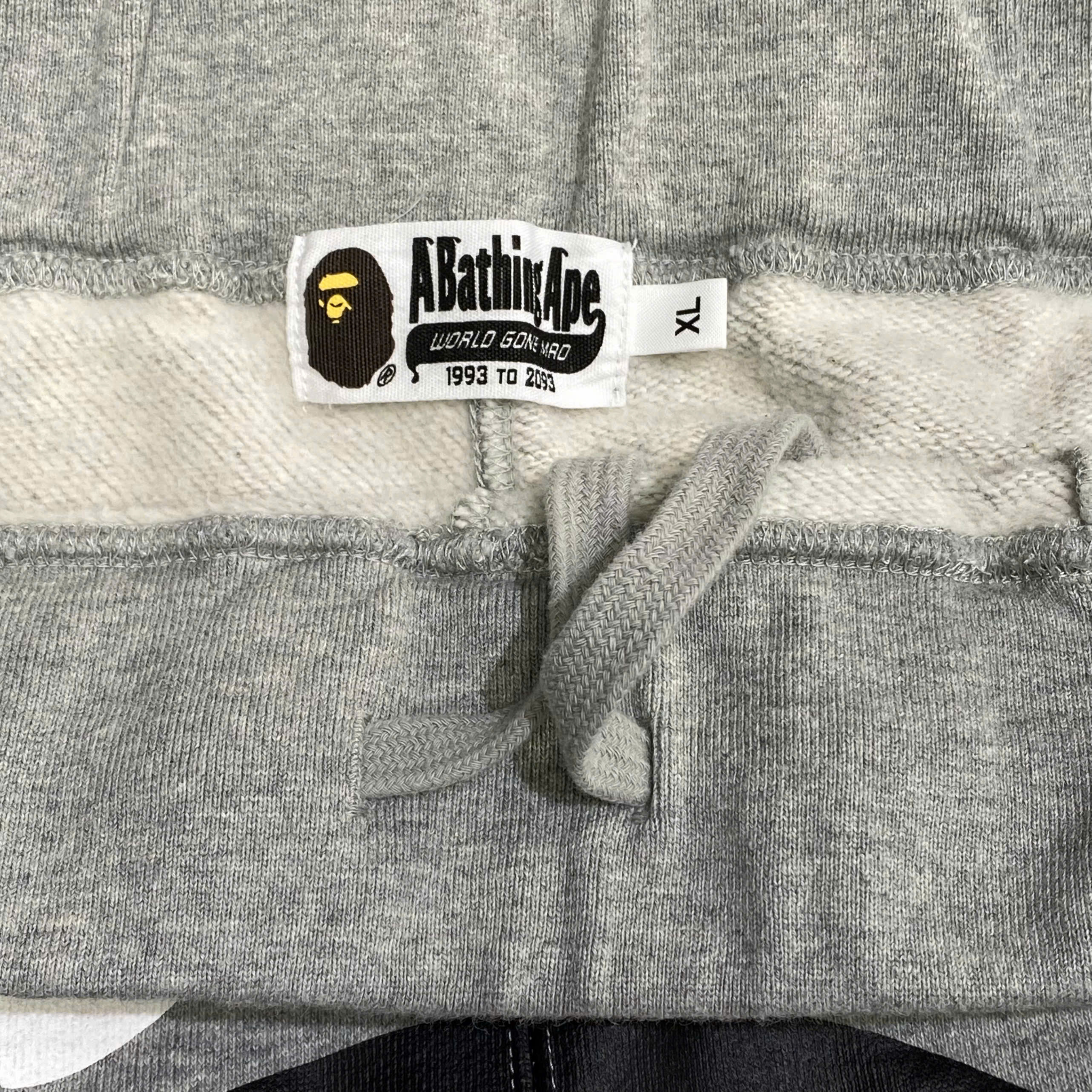  BAPE SHARK SWEAT SHORTS GREY 