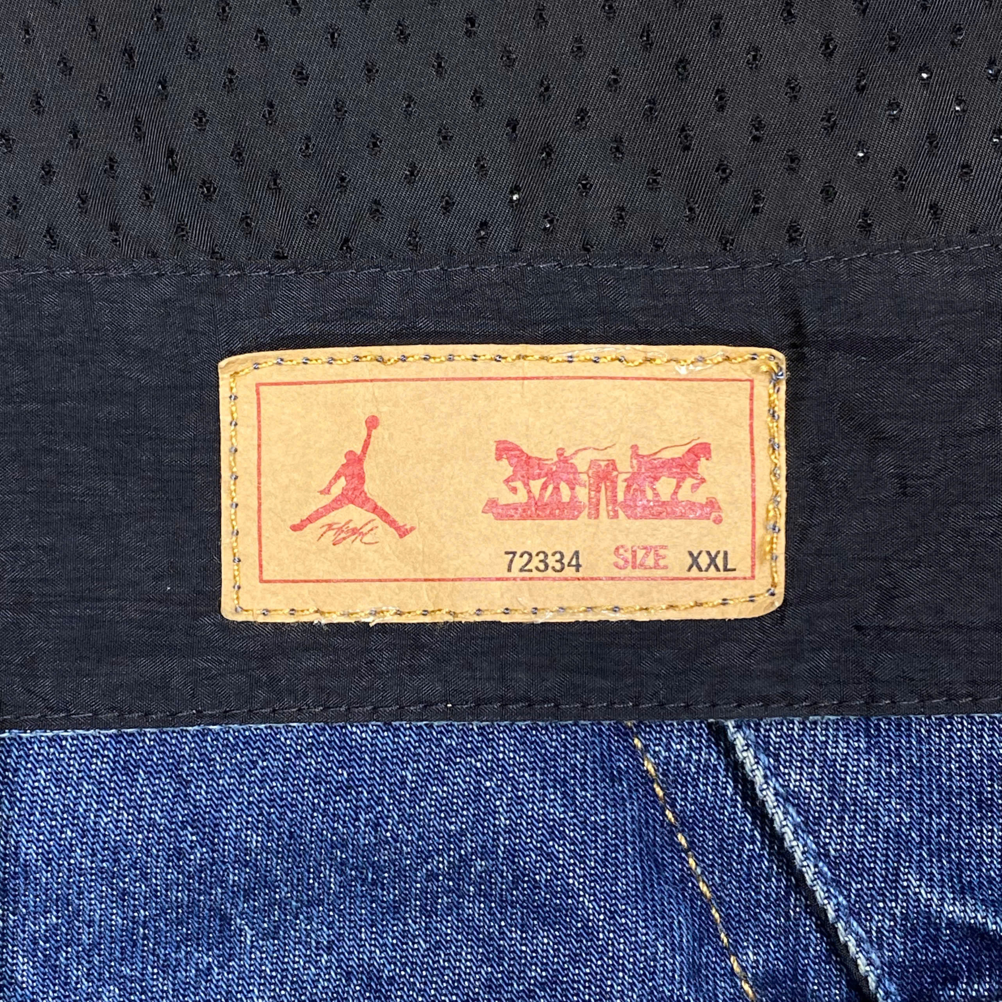  LEVIS REVERSIBLE TRUCKER JACKET X JORDAN 