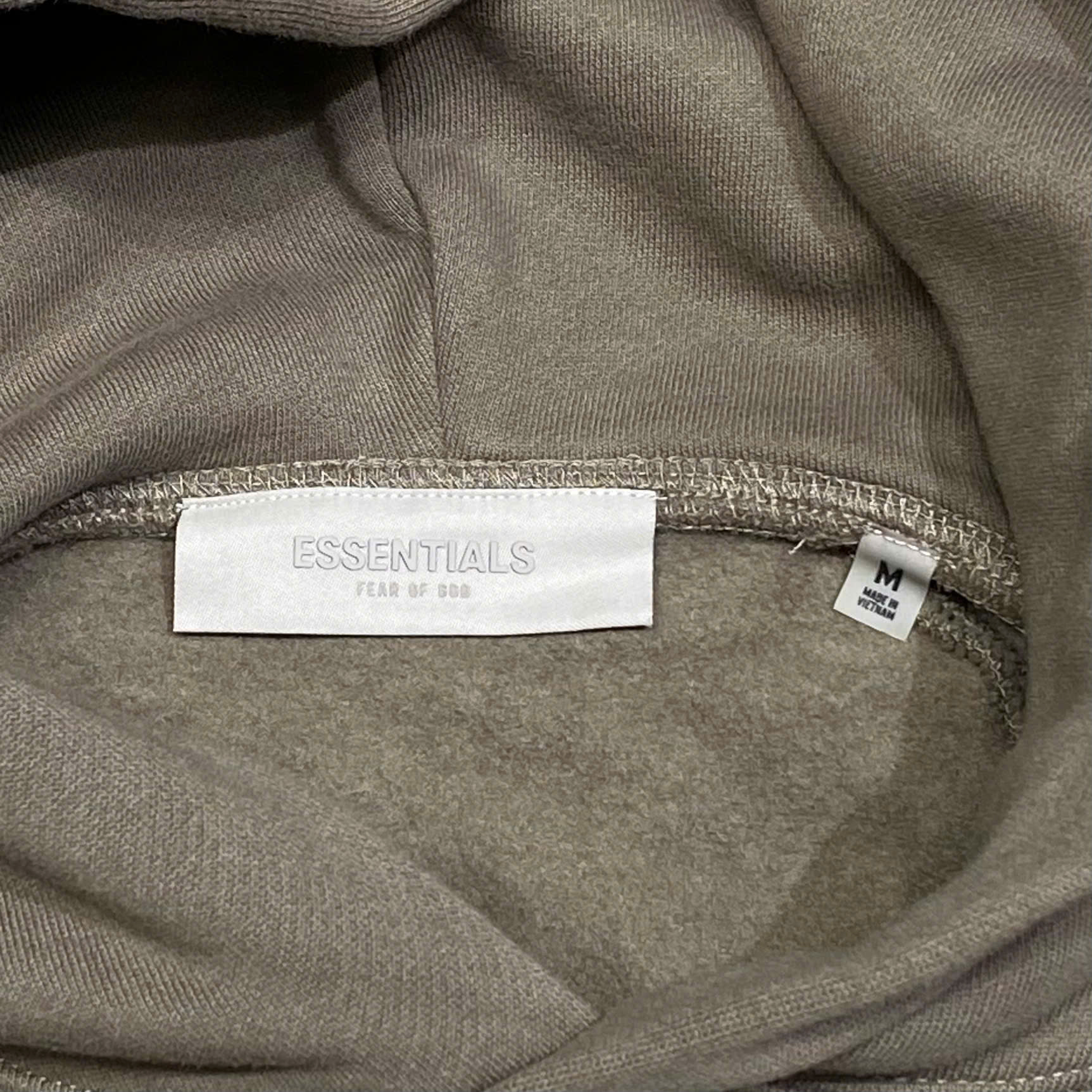  FEAR OF GOD ESSENTIALS HOODIE WOOD 