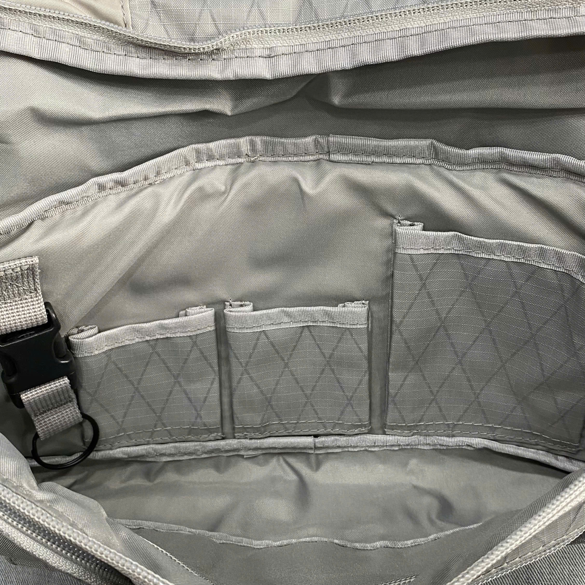  UNDEFEATED LOS ANGELAS BAG GREY 