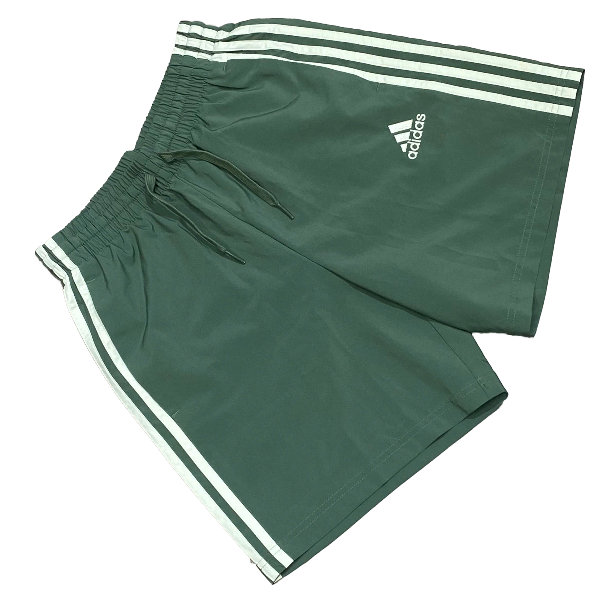  ADIDAS AEROREADY ESSENTIALS CHELSEA 3 STRIPES SHORT 