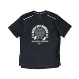  NIKE M NK MILER SS WILD RUN GX PO 