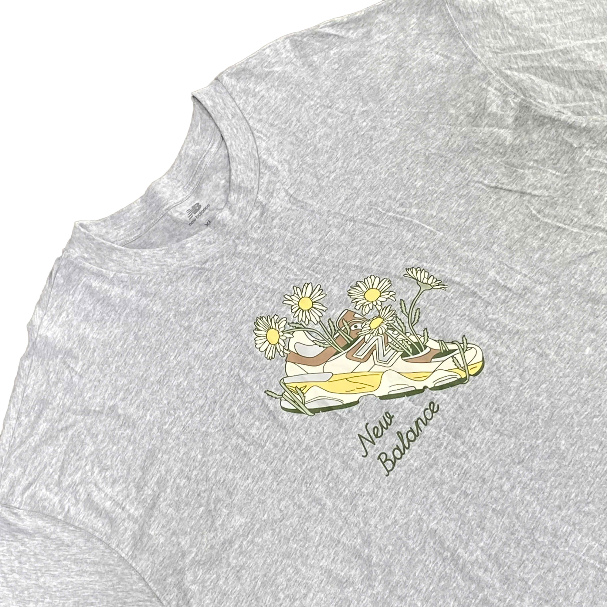  NEW BALANCE FLOWER SHOE T-SHIRT 
